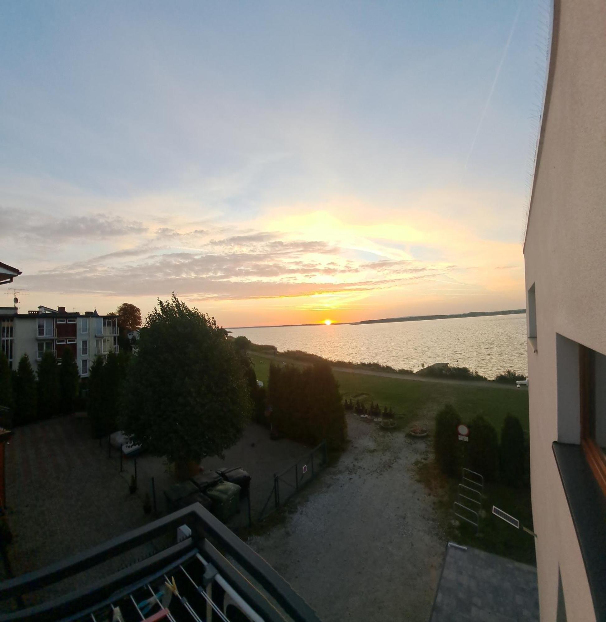 Solek Apartamenty I Pokoje Goscinne Mielno  Extérieur photo